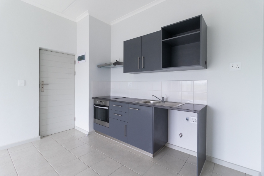 To Let 2 Bedroom Property for Rent in Rivergate Western Cape